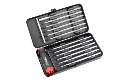 Отвертка c регулировкой крутящего момента Серия Nm 3,0-5,4 с набором насадок 12 шт в кейсе plus/minu
