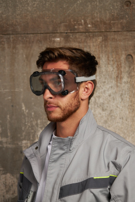 Очки закрытые защитные RUIZ1 с прозрачной линзой с непрямой вентиляцией